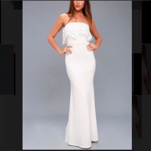 Lulu’s birdy white lace maxi dress